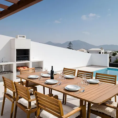 Villa Gadea - Vipvipvillas