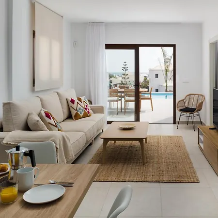 Gadea - Vipvipvillas Villa *